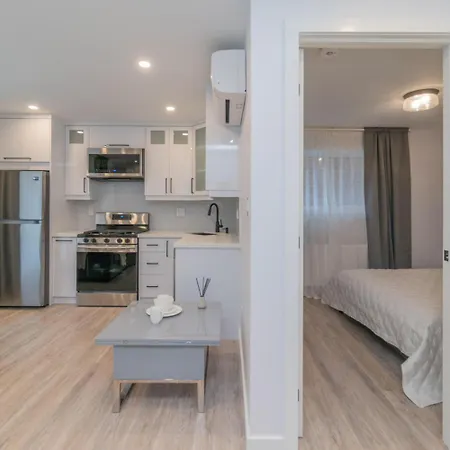 My Cozy Home In Toronto